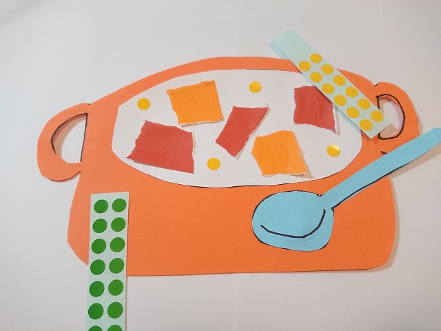 黄色丸シールを貼る