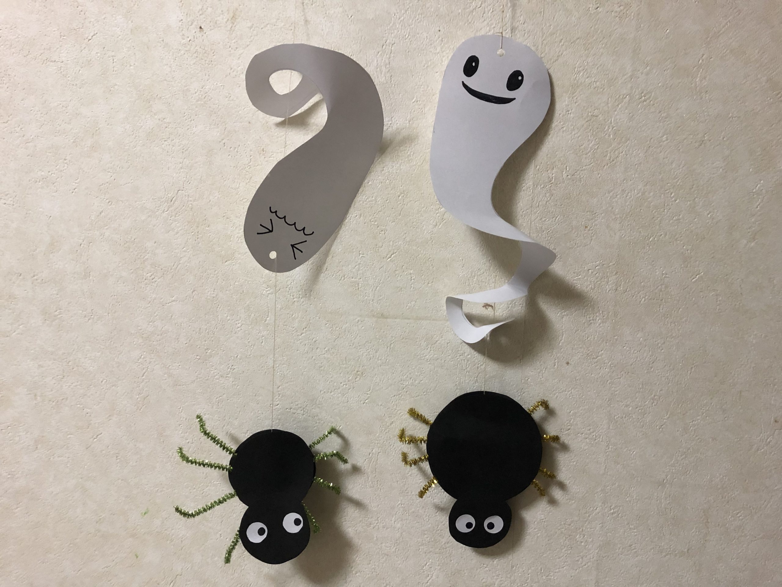 糸をクモと繋げる