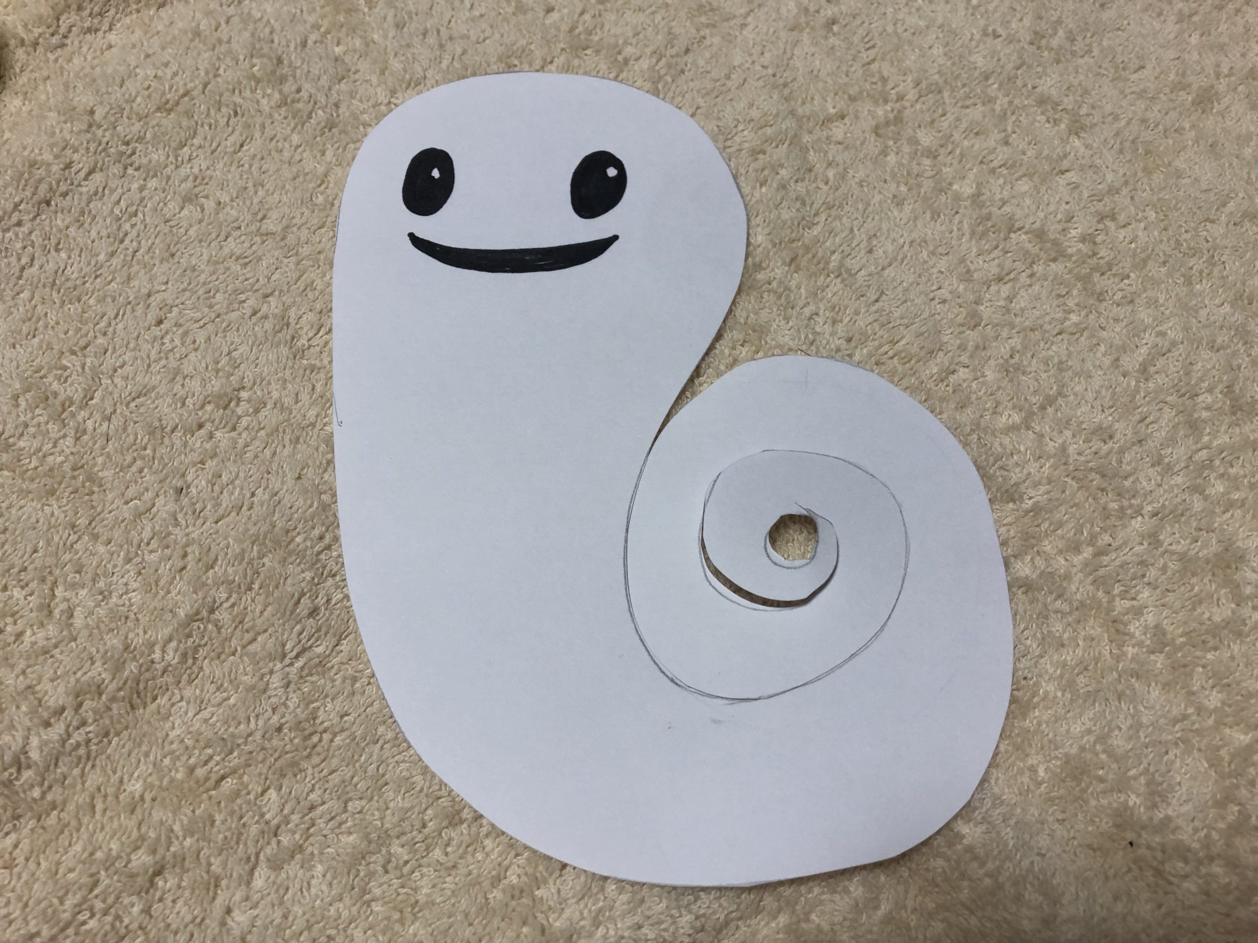 はさみで線のところを切り取る