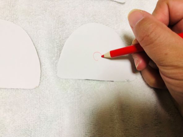 おにぎりの具を描く