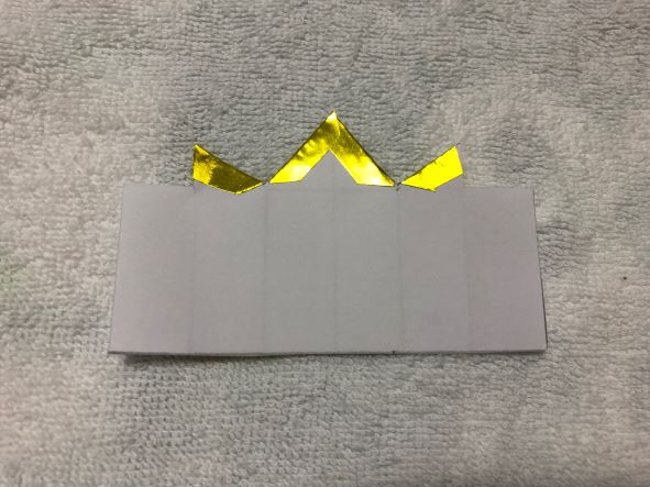 のりをつけて貼る