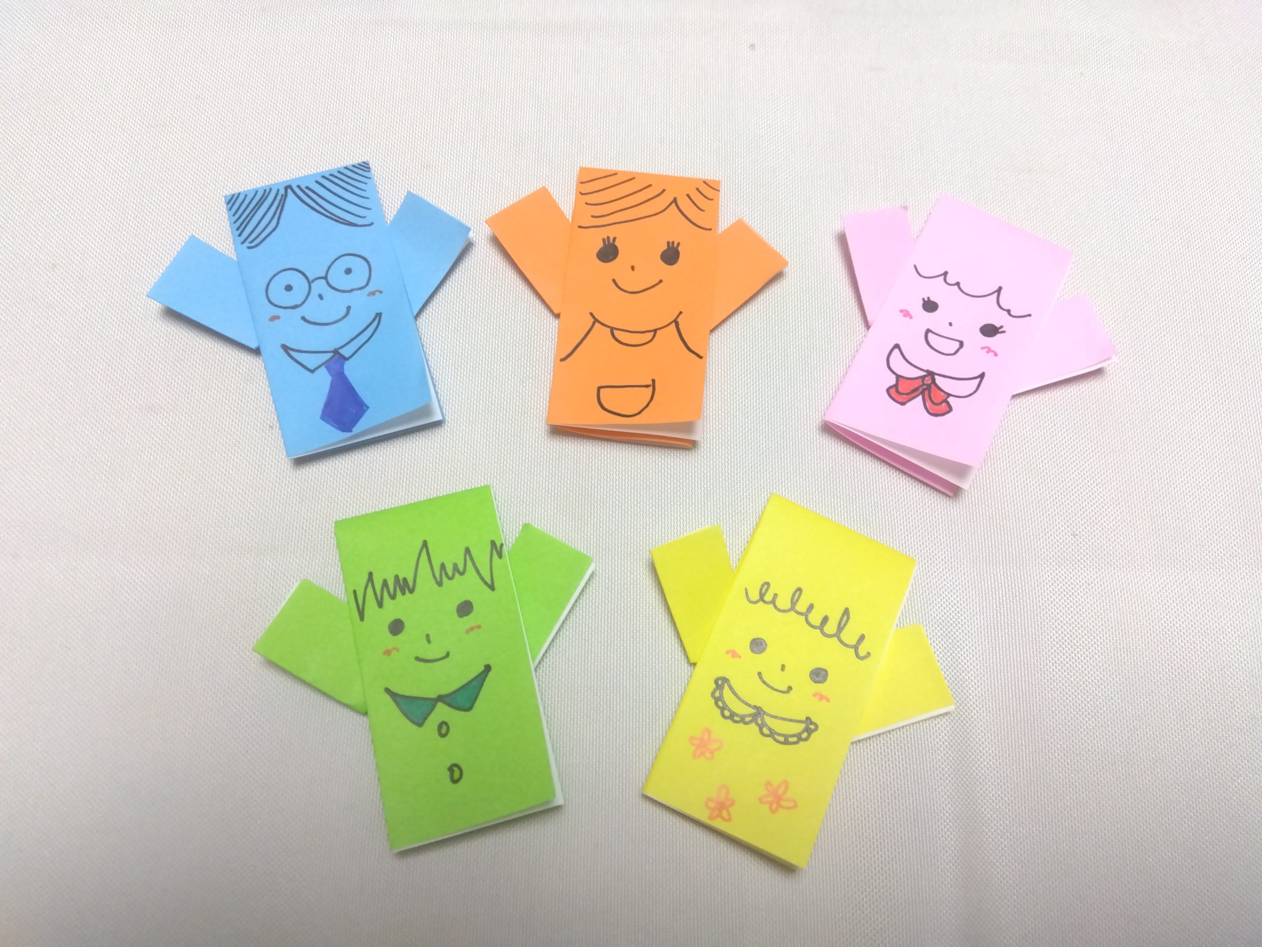 折り紙で指人形