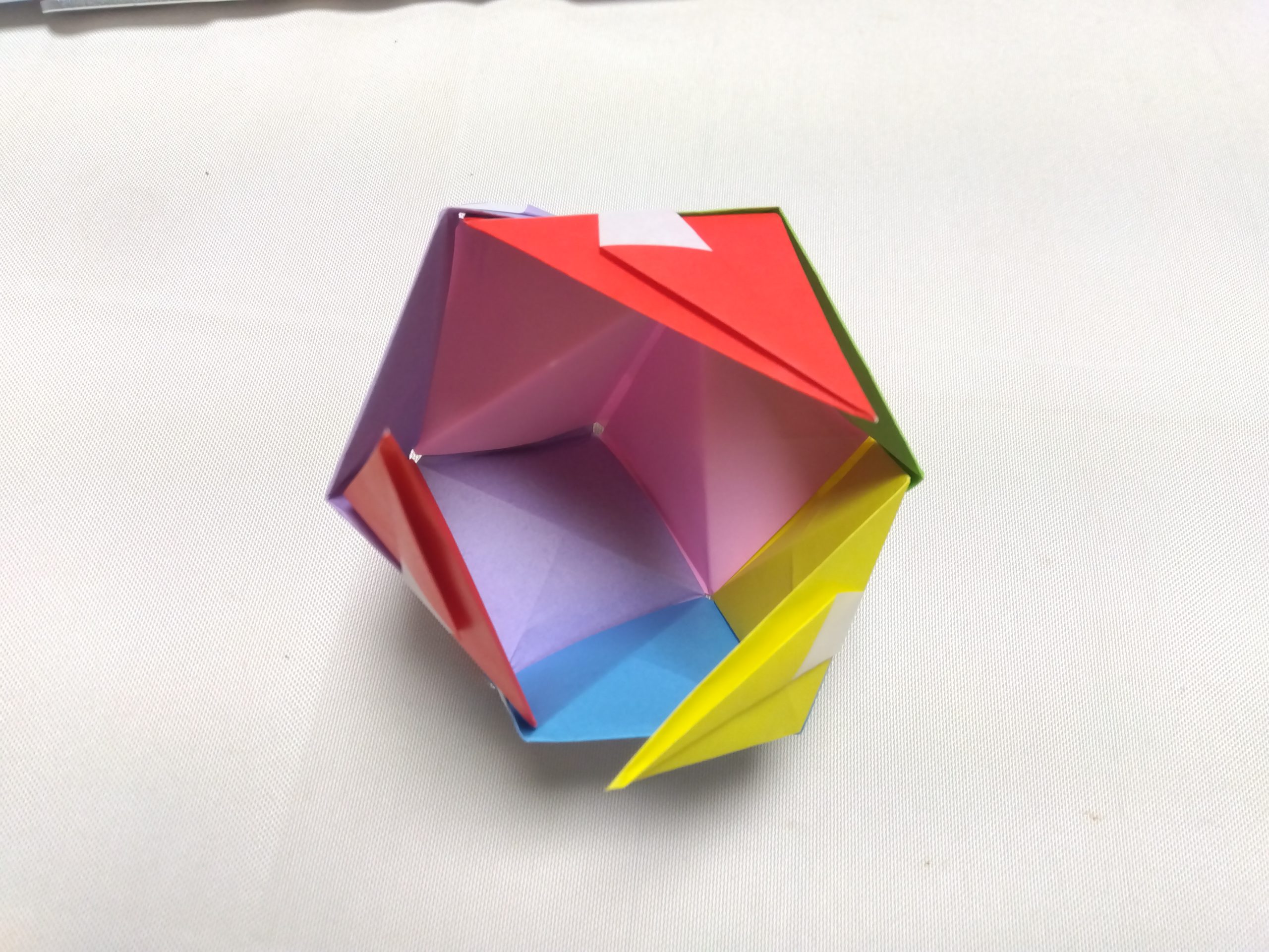 折り紙でくす玉