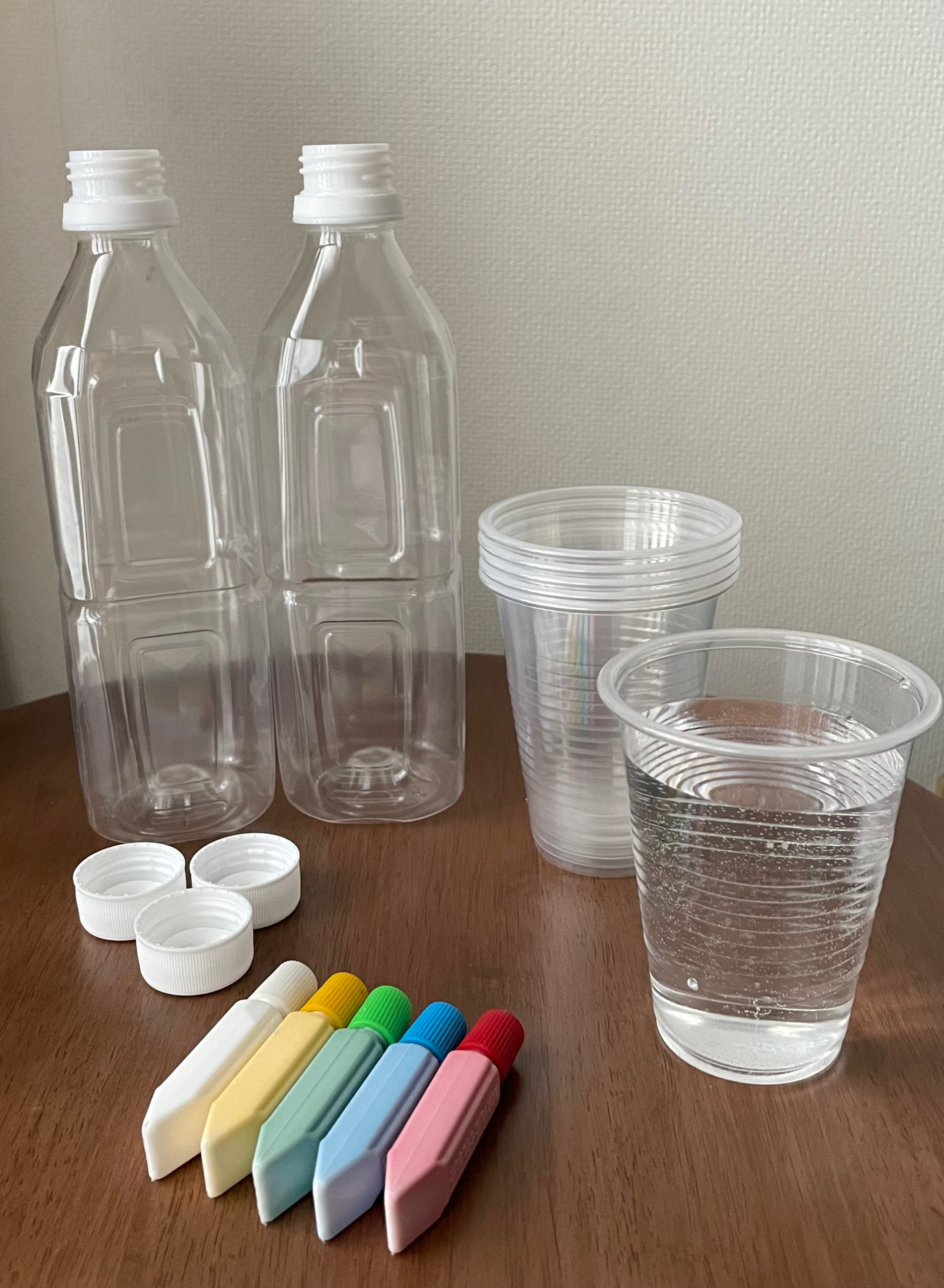 色水シアターの簡単マジック