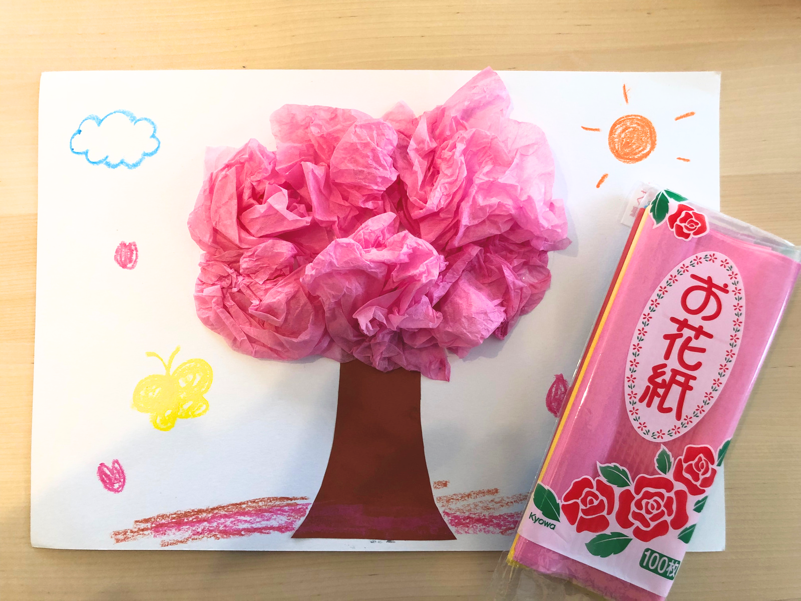 お花紙で桜の木を立体製作