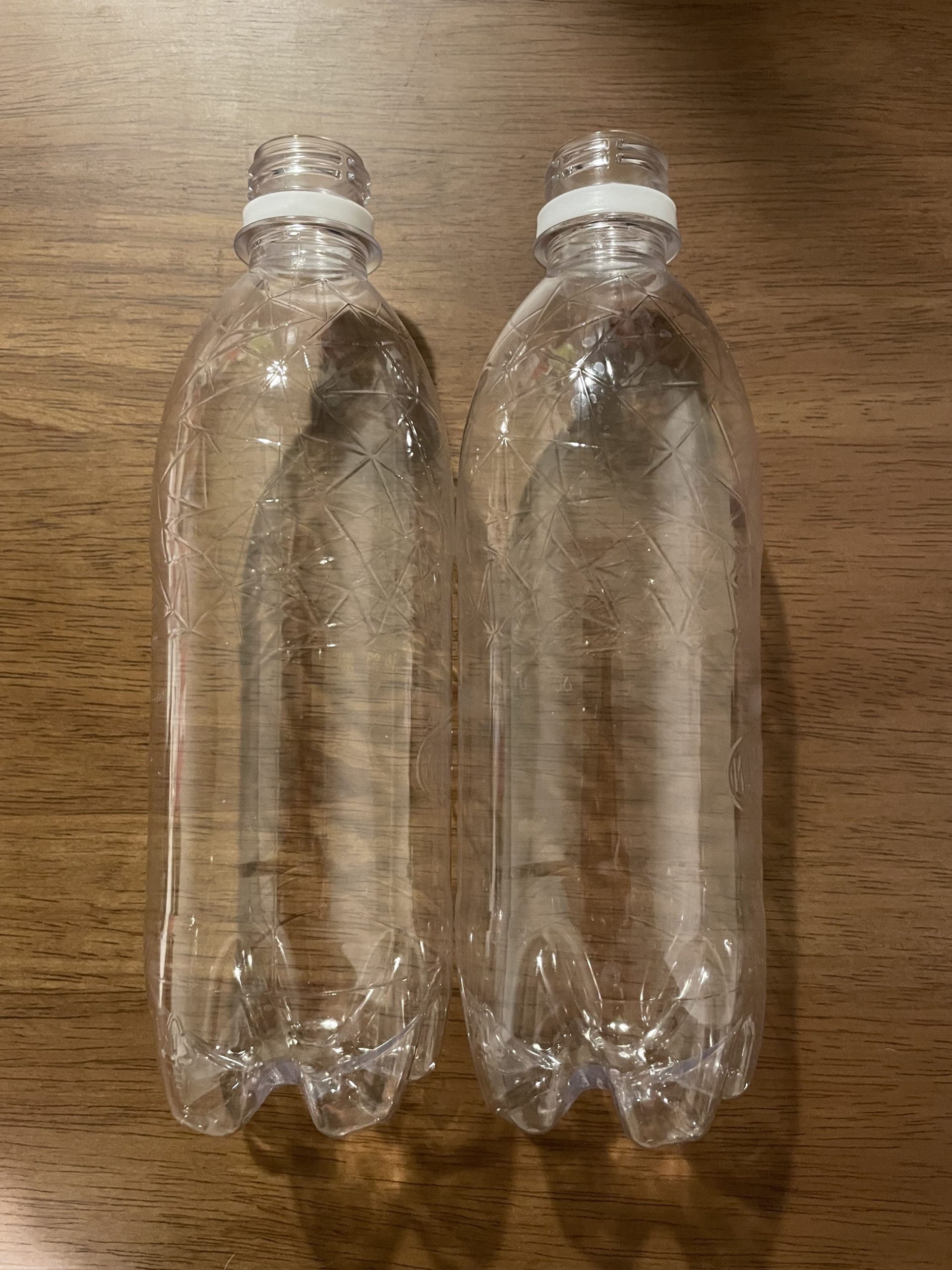 シュルシュルひも出しのおもちゃ