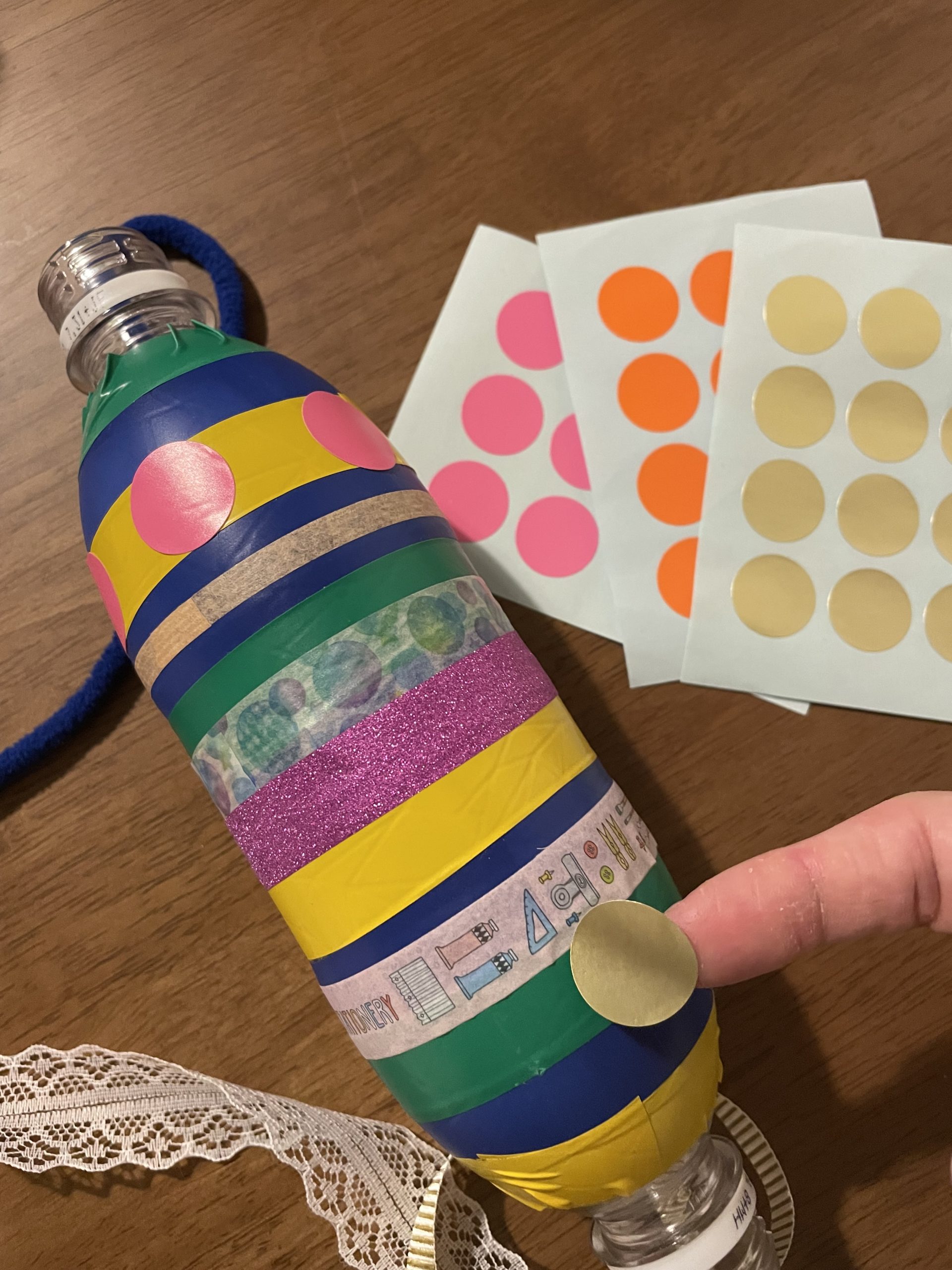 シュルシュルひも出し