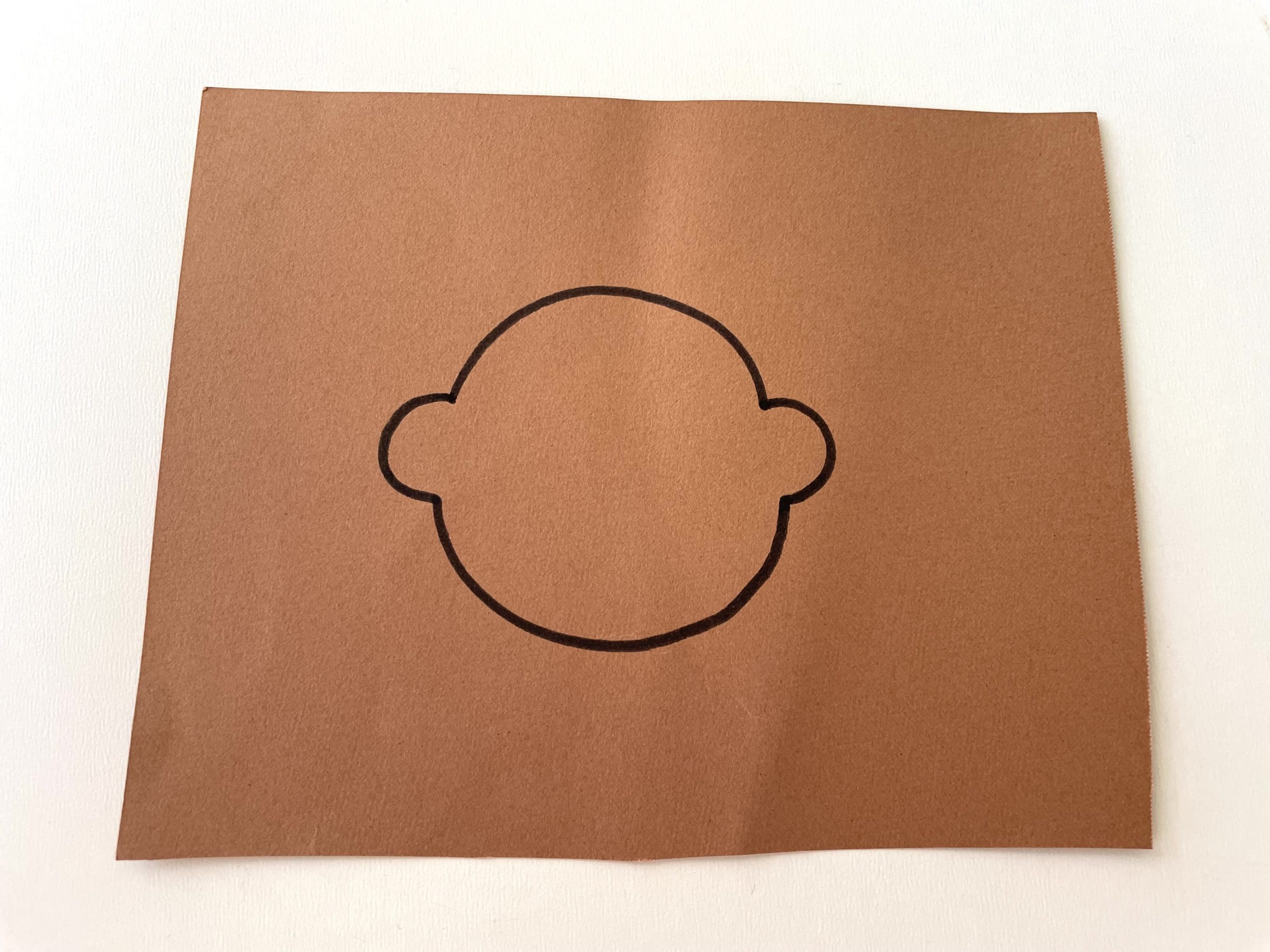 飛び出す紙コップ