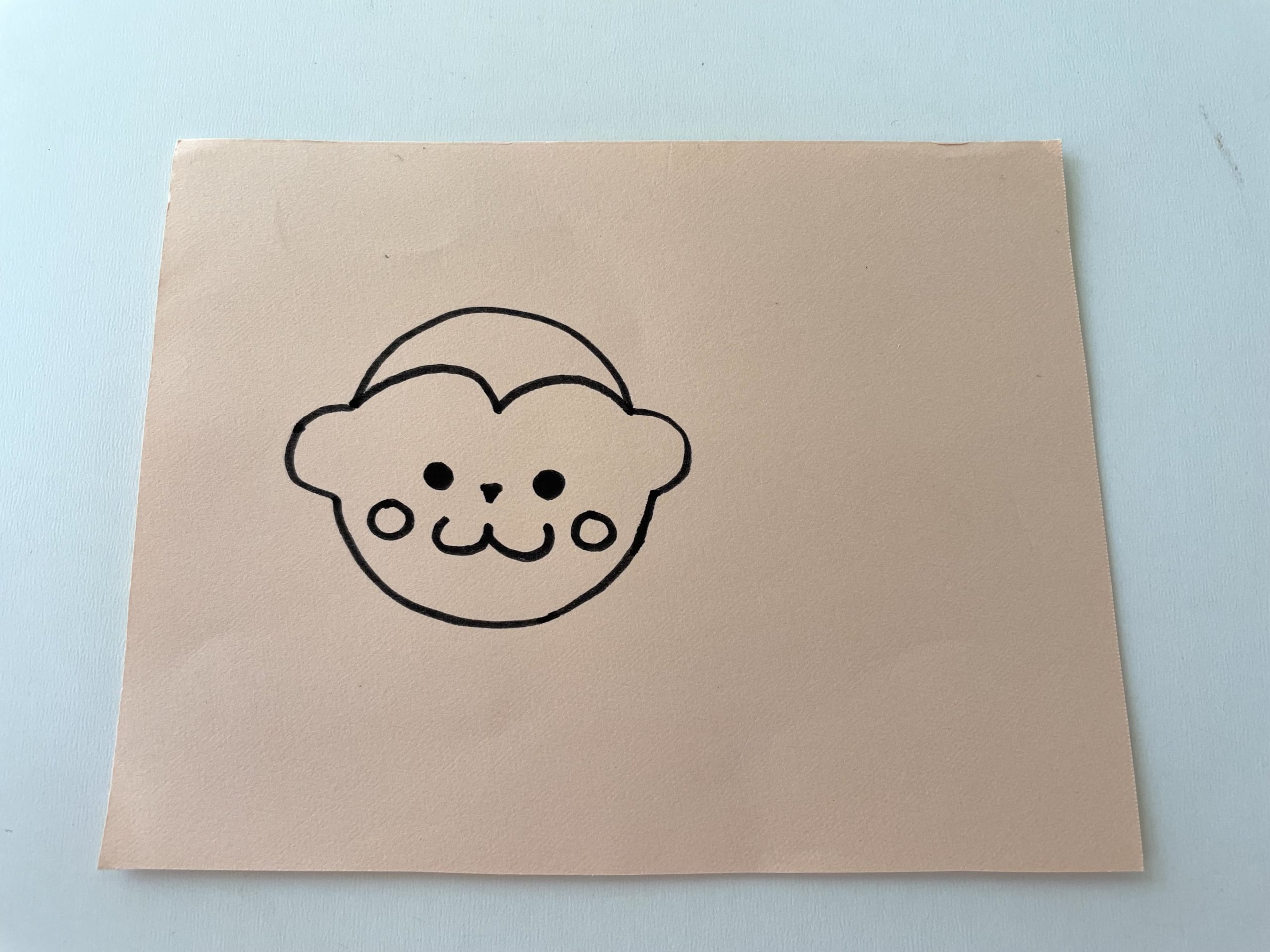 飛び出す紙コップ