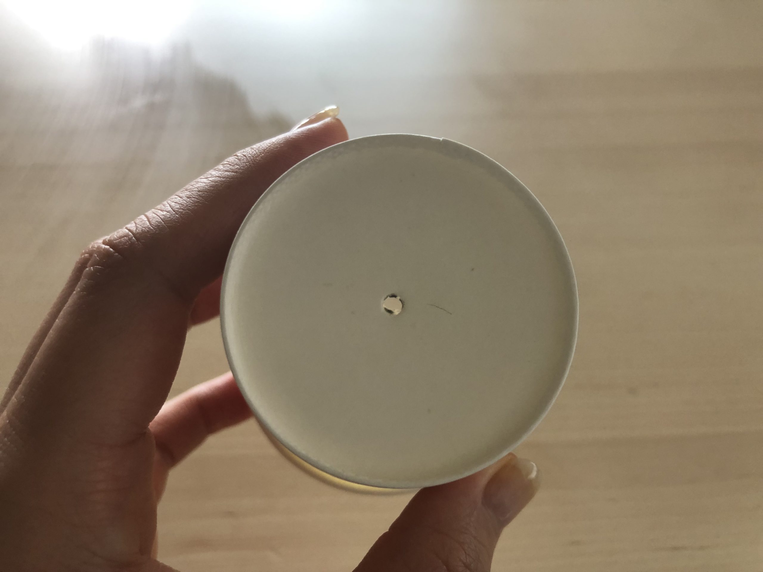 紙コップカエル