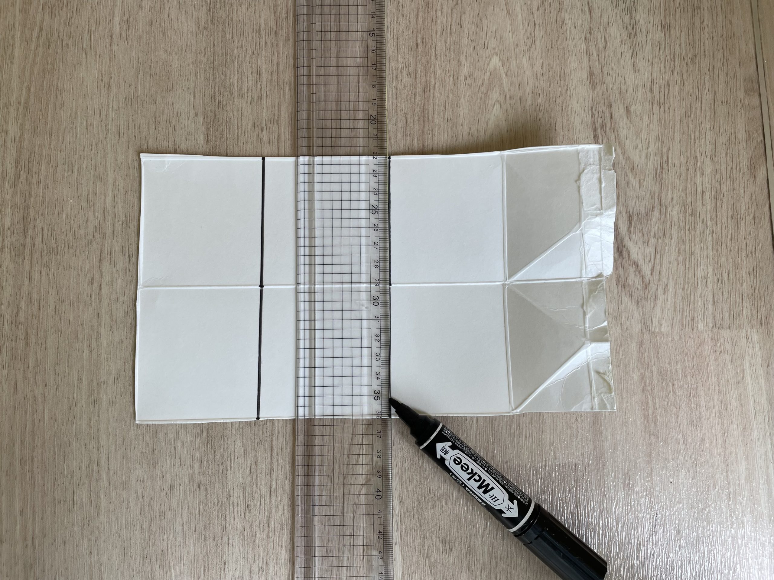 牛乳パックでカスタネット